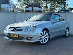 Mercedes-Benz CLK-klasse Cabrio - 350 Elegance/V6/LEDER/CLIMA/NAVI/CARPLAY/ZEER NETTE AUTO/RIJDT HEERLIJK/RECENT BEURT GEHAD