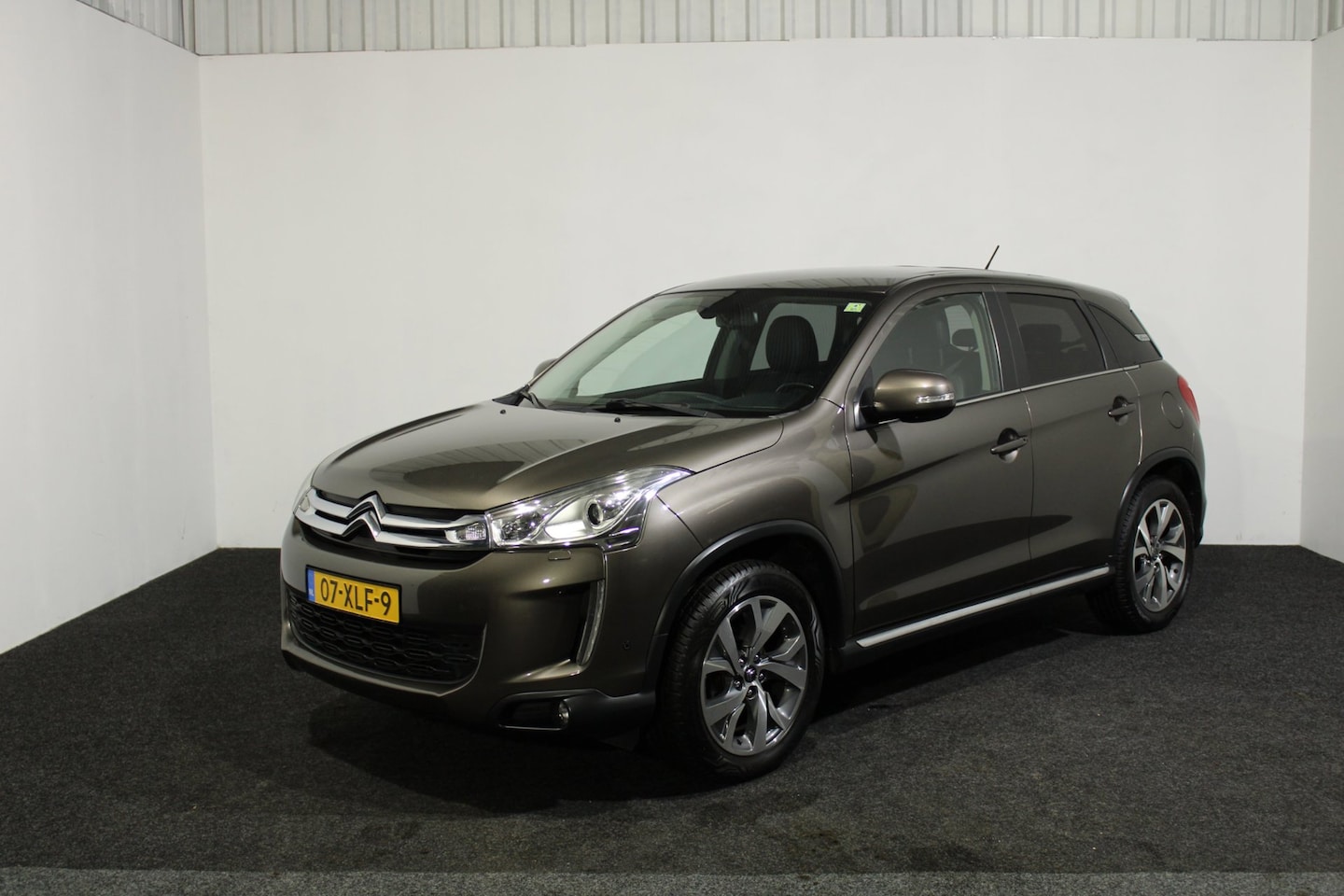 Citroën C4 Aircross - 1.6 Exclusive · Bruin · · Xenon · Keyless · Cruise Control. Navi enMitsubishi 1.6 MIVEC mo - AutoWereld.nl