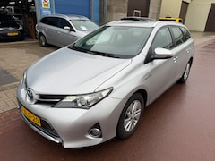 Toyota Auris Touring Sports - 1.8 Hybrid Aspiration 2014 NAP 295.487km Navigatie Dealer onderhouden met boekjes