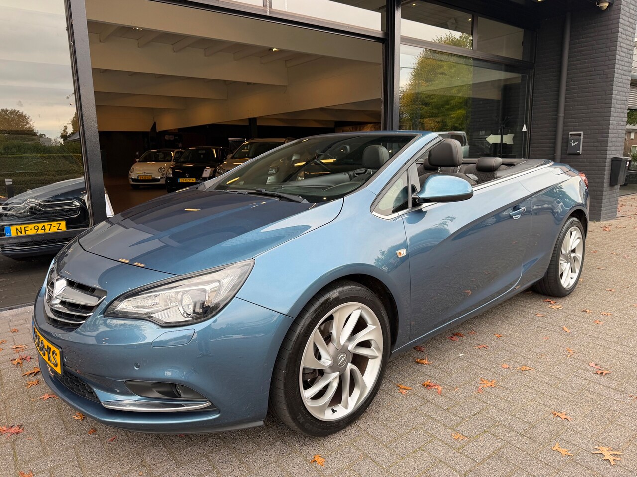 Opel Cascada - 1.4 Turbo ecoFLEX Cosmo / APK 10-2027 - AutoWereld.nl