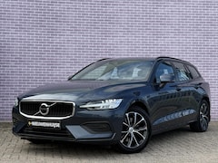 Volvo V60 - 2.0 B3 Momentum Advantage | Trekhaak | Cruise Control | Parkeersensoren V+A | Parkeercamer