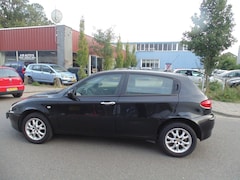 Alfa Romeo 147 - 1.6 T.Spark Distinctive 5 deurs met airco nieuwe motor