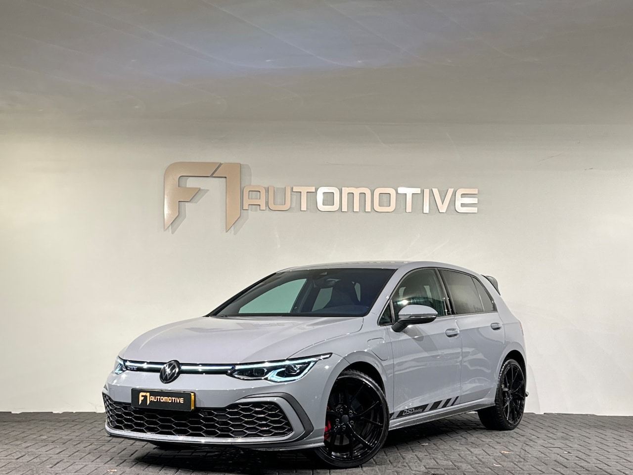 Volkswagen Golf - 1.4 eHybrid GTE Custom|Sterrenhemel|ACC|Sfeerverlichting - AutoWereld.nl