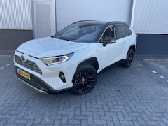 Toyota RAV4 - 2.5 Hybrid AWD Bi-Tone , 47.000 KM, 1650 KG Trekgewicht