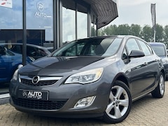 Opel Astra - 1.4 Turbo Edition 120PK | 2e Eigenaar | NL AUTO | NAP | Trekhaak | Parkeersensoren Voor en