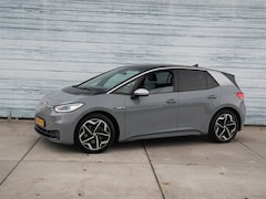 Volkswagen ID.3 - First Plus 58 kWh Carplay Nav Adapt Soh93.6%