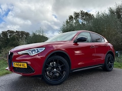 Alfa Romeo Stelvio - 2.0 T AWD First Edition Autmaat - Camera - Leder - Navi - Stuur- & Stoelverwarming - Trekh