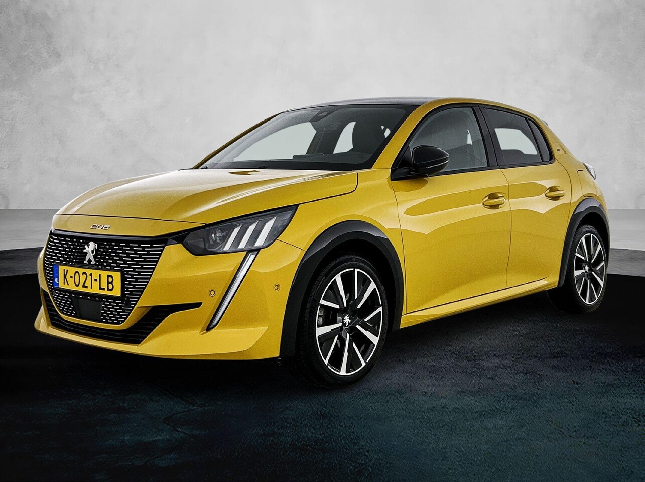 Peugeot 208 - GT 100pk | Navigatie | Achteruitrijcamera | 3D Cockpit | Climate Control | Cruise Control - AutoWereld.nl