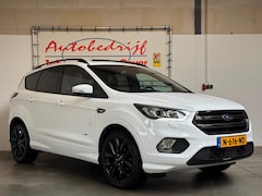 Ford Kuga - 1.5 Titanium 4WD|ST-line|Pano Schuifdak|Stoel/Stuurverwarming|Camera|Climate|
