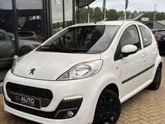 Peugeot 107 - 1.0 Active | NL AUTO | 2e Eigenaar | Trekhaak | Airco | Led Dagrij | Premium Pack | 2 Sleu