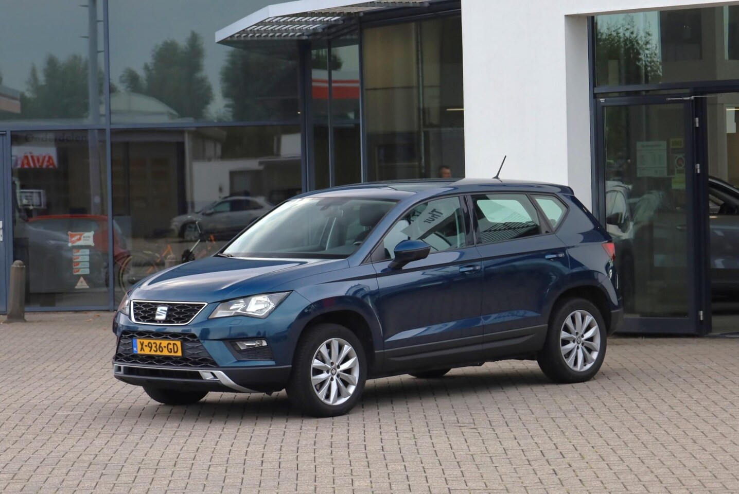 SEAT Ateca - 1.4 EcoTSI Style 150PK / 110kW DSG, Door ons onderhouden, verwarmbare voorstoelen, wegklap - AutoWereld.nl