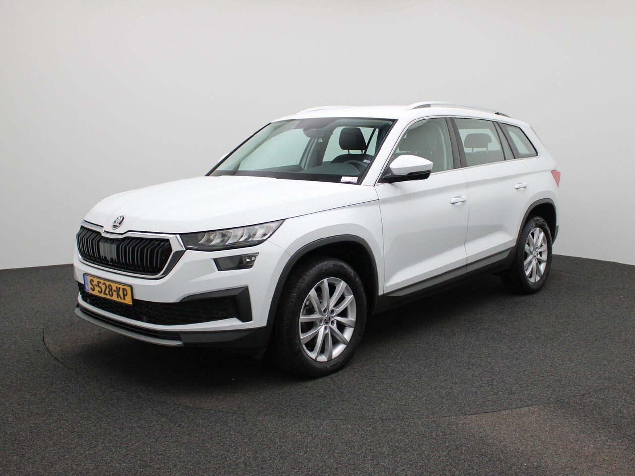 Skoda Kodiaq - 1.5 TSI Business Edition | Apple Carplay / Android Auto | Automaat | Climate Control | Ach - AutoWereld.nl