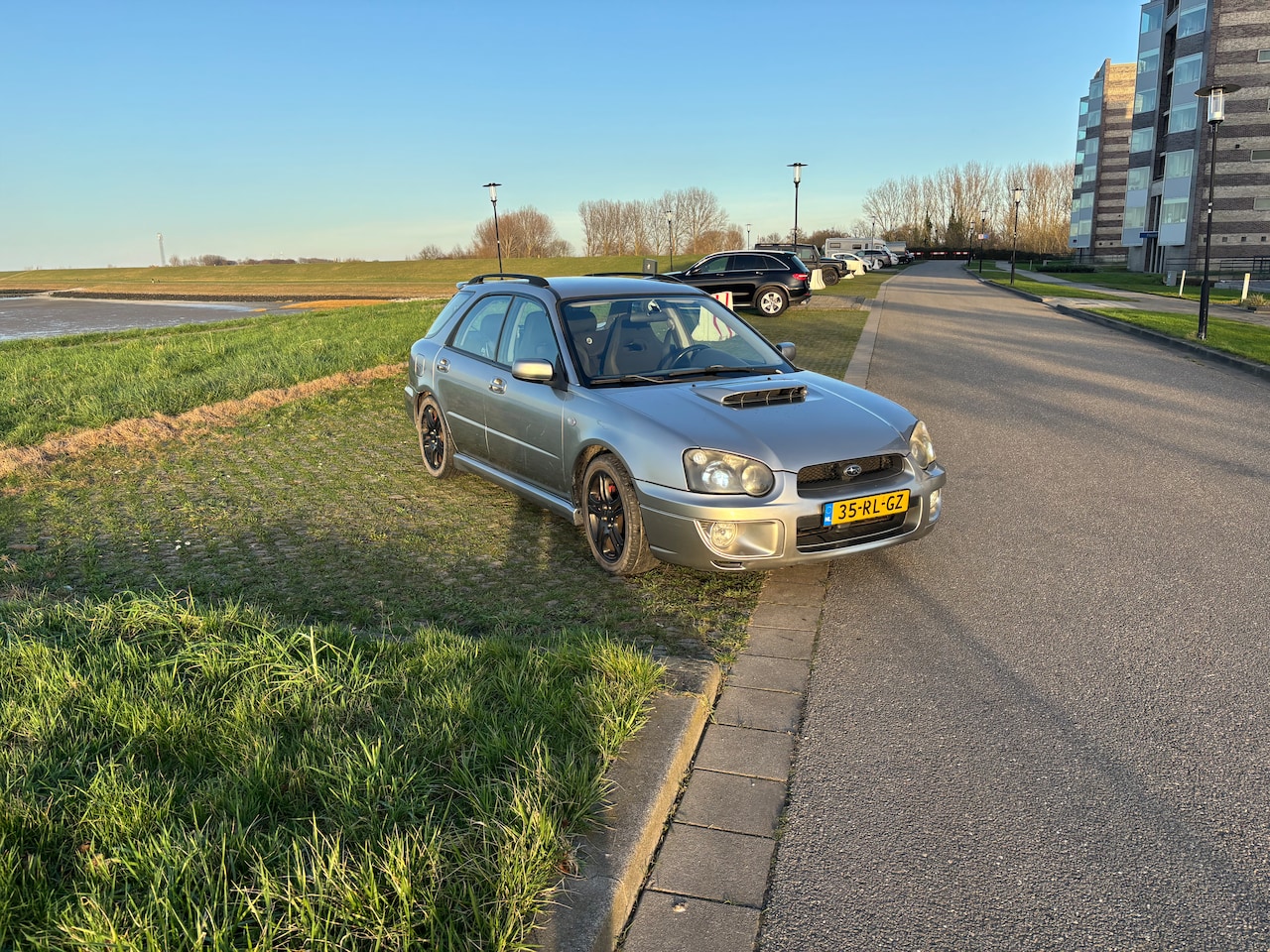 Subaru Impreza Plus - 2.0 WRX AWD - AutoWereld.nl
