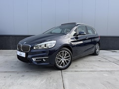 BMW 2-serie Active Tourer - 225xe High Executive | Trekhaak | Panorama | Harman-Kardon | Stoelverwarming | Camera