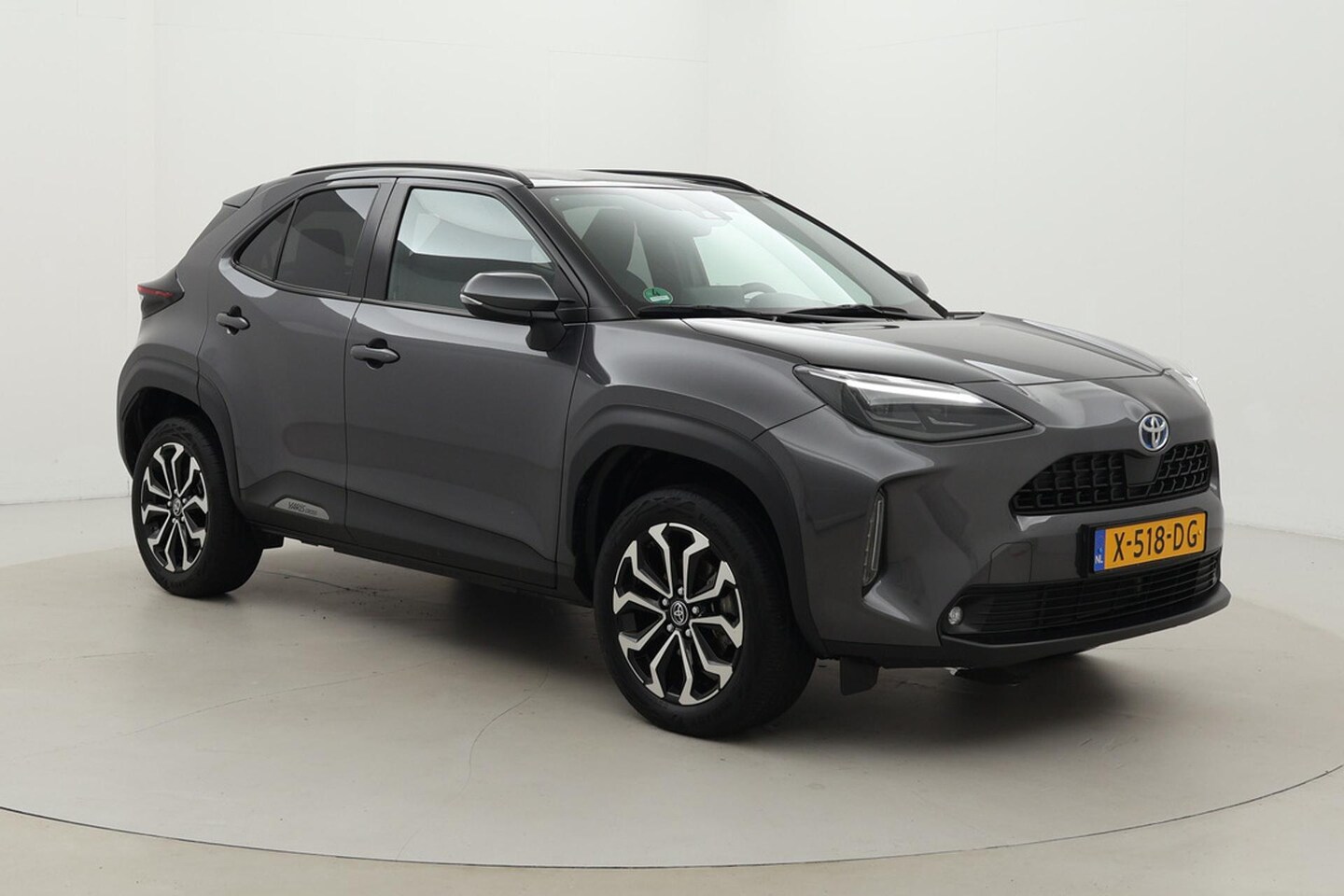 Toyota Yaris Cross - 1.5 Hybrid Dynamic | Trekhaak | Apple Carplay / Android Auto | Adaptive Cruise | Full LED - AutoWereld.nl