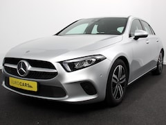 Mercedes-Benz A-klasse - 180 Progressive 7-DCT Navigatie Climate Control Virtual Cockpit Stoelverwarming 17" Lichtm