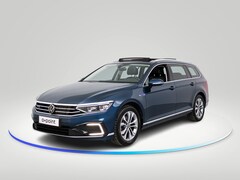 Volkswagen Passat Variant - 1.4 TSI PHEV GTE Business 218 pk Automaat | Navigatie | Panoramadak | Trekhaak (wegklapbaa