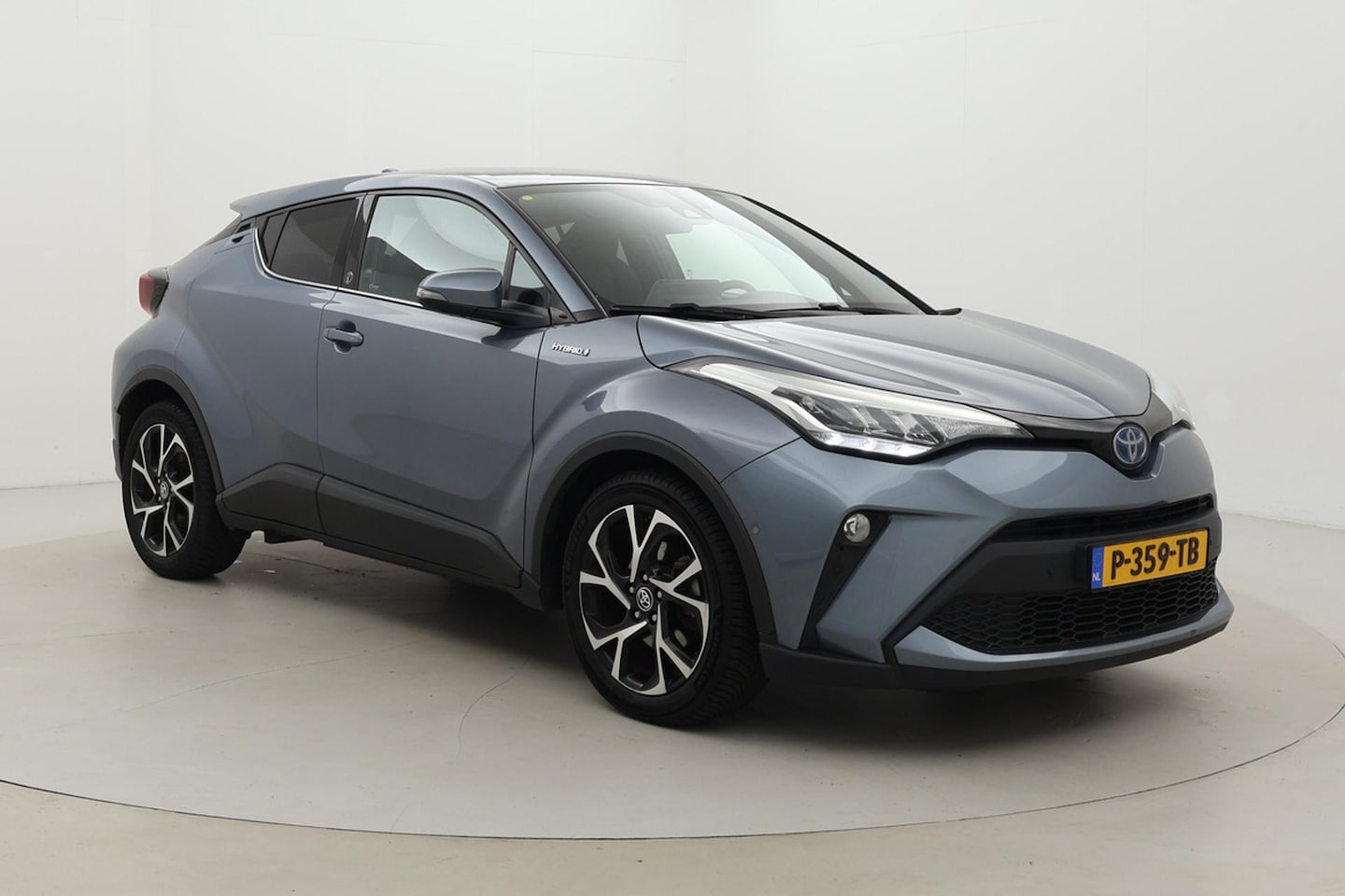 Toyota C-HR - 1.8 Hybrid Style | Trekhaak | Dodehoek detectie | Stoel-/stuurverwarming | Navigatie | App - AutoWereld.nl