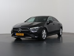 Mercedes-Benz CLA-Klasse - 180 Business Line | Achteruitrijcamera | Apple Carplay | Stoelverwarming | Grootlicht assi