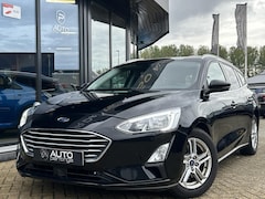 Ford Focus Wagon - 1.0 EcoBoost Titanium Business 125PK | AUTOMAAT | Parkeersensoren voor en achter | Navigat