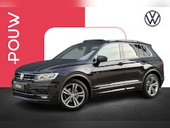 Volkswagen Tiguan - 1.5 TSI ACT 150pk DSG Highline Business R | Panoramadak | Trekhaak | Navigatie
