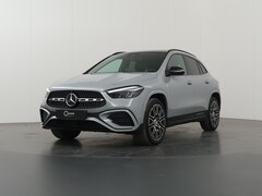 Mercedes-Benz GLA-Klasse - 250 e AMG Line | Panoramadak | Trekhaak | 20 inch | Night pakket |