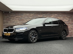 BMW 5-serie Touring - 530e High Executive Onderhoud tot 2-2029 of 143.000km incl