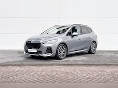 BMW 2-serie Active Tourer - 220i M-Sport | Driving Assistant | Panoramadak