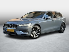 Volvo V60 - 2.0 T6 Plug-in hybrid AWD Core Bright LONG RANGE 19 KWh 1E EIG./NL-AUTO/TREKHAAK/SOH 100%