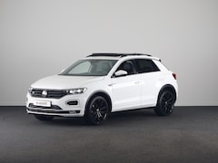 Volkswagen T-Roc - 1.5 TSI Sport Business R 150PK | Automaat | Black Style | Panoramadak | Camera | Digitaal