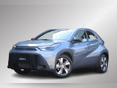 Toyota Aygo X - Hybrid 115 play, Go Pack, Nieuw en snel leverbaar (01-2027)