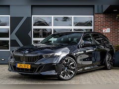 BMW 5-serie Touring - 530 530e M Sport | Trekhaak | Driving Ass. Plus | Camera | Adaptieve LED | Stoelverwarming