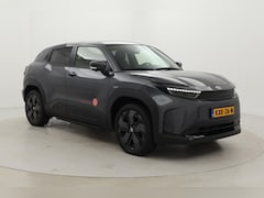 Toyota Urban Cruiser - Executive 61 kWh | Panoramadak | Dodehoek detectie | Warmtepomp | JBL | 360 camera | Apple