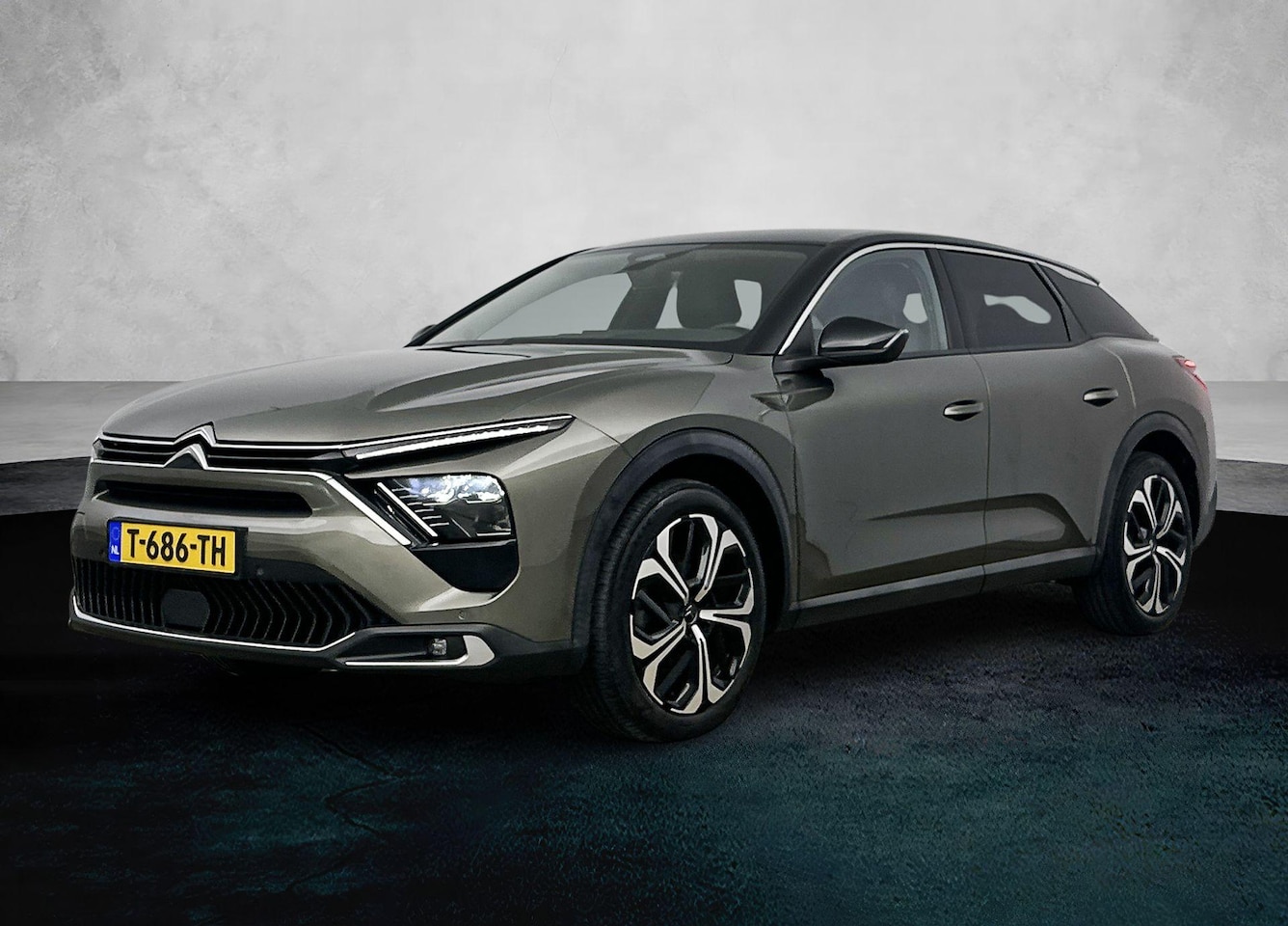 Citroën C5 X - 130pk Business Plus | 1ste eigenaar | LEER | Electrische stoelen | Camera | Verwarmde voor - AutoWereld.nl