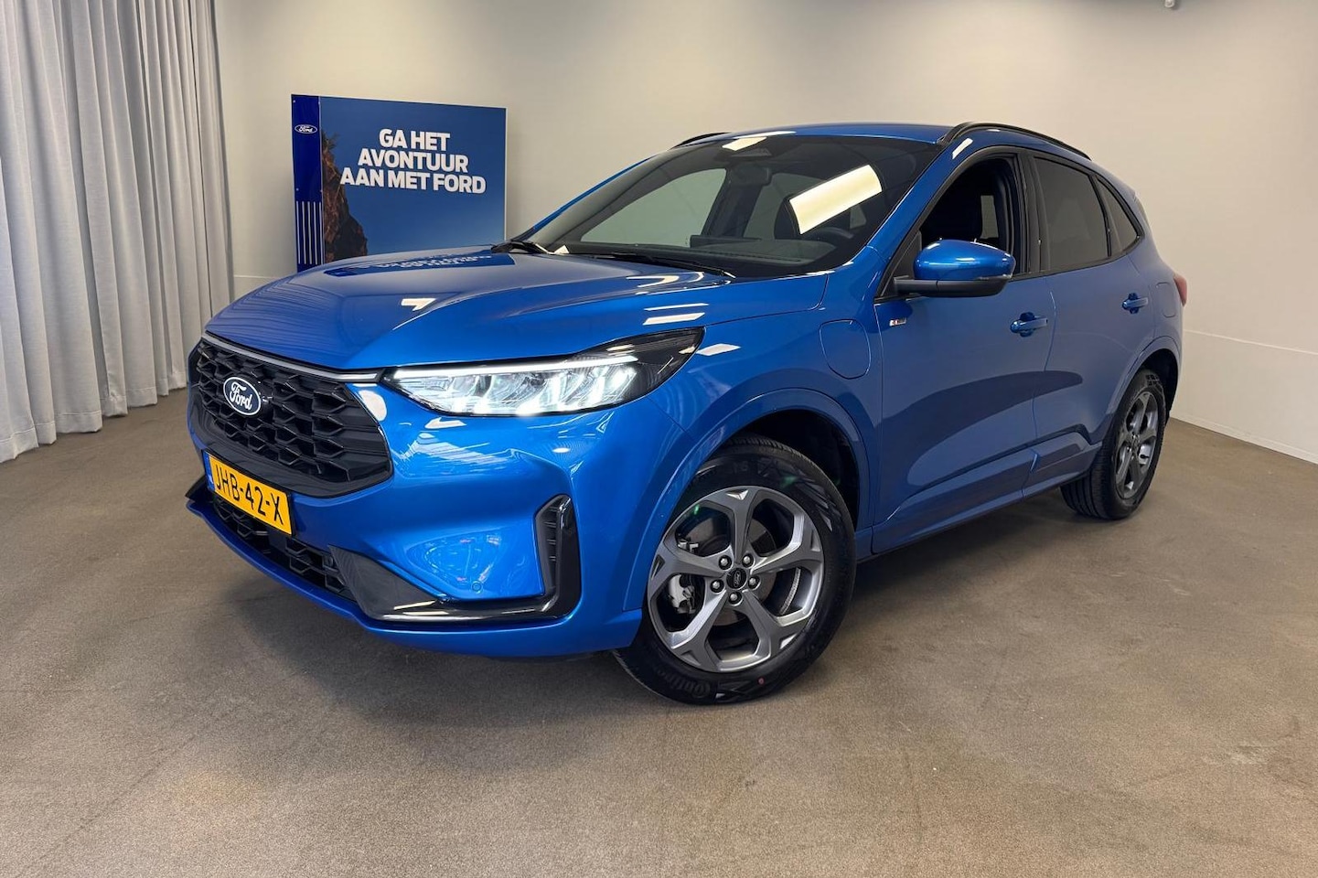 Ford Kuga - 2.5 PHEV ST-Line | Winter Pack | Apple Car Play | Navigatie | Android Auto | Sync 4 - AutoWereld.nl