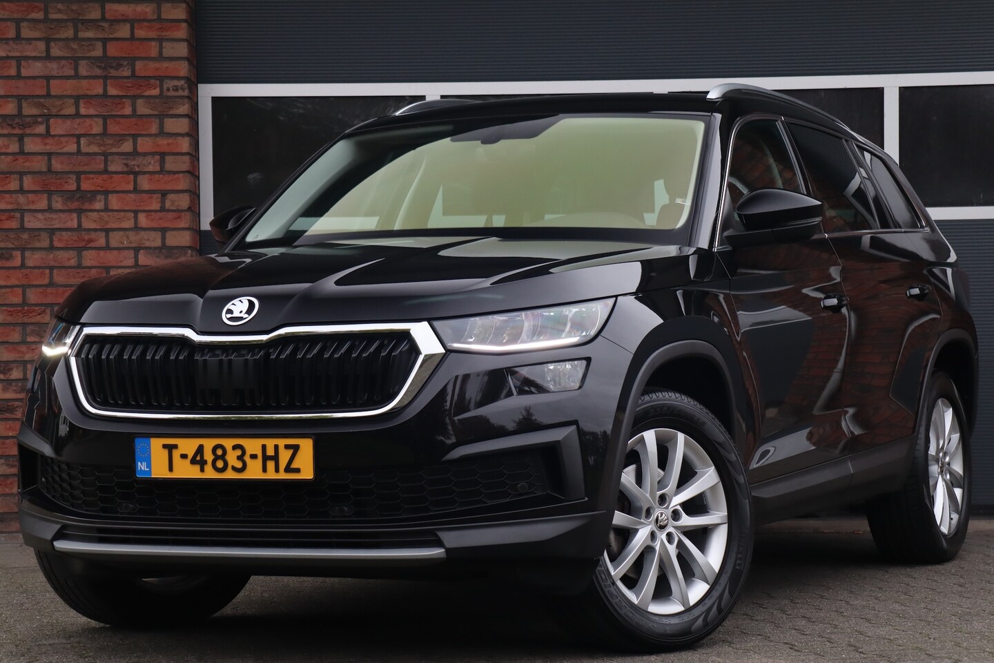 Skoda Kodiaq - 1.5 TSI Business Edition 7p. 1.5 TSI Business Edition 7p. Trekhaak, LED - AutoWereld.nl