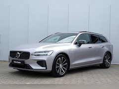 Volvo V60 - T8 Plug-in hybrid AWD Ultra Dark | Panoramadak | Trekhaak | 360 graden camera | head-up di