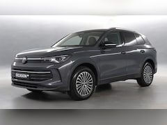 Volkswagen Tiguan - 1.5 TSI 204pk eHybrid Life / SOH 100% / Navigatie / Trekhaak / 360-Camera / HD Matrix LED