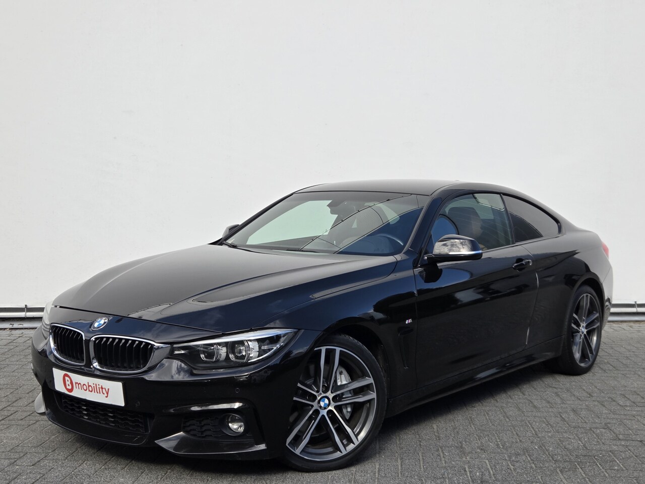 BMW 4-serie Coupé - 440i High Executive M-Sport INDIVIDUAL CITRIN Apple CarPlay | Elektrische Stoelen | Hifi A - AutoWereld.nl