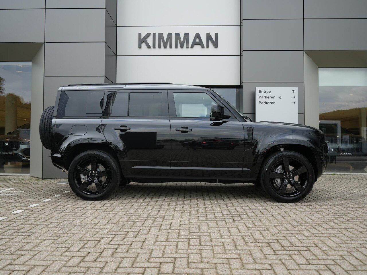 Land Rover Defender 110 - P300e X-Dynamic HSE | Techno Pack | Koelkast | Elektr. Trekhaak| - AutoWereld.nl