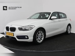 BMW 1-serie - 118i Corporate Lease (STOELVERWARMING, NAVIGATIE, CRUISE CONTROL, PARKEERSENSOREN)
