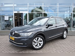 Volkswagen Tiguan - 1.5 TSI 150PK DSG-7 Life | NAVI BY APP | STUUR + STOELVERW. | APP CONNECT | CAMERA | STOEL