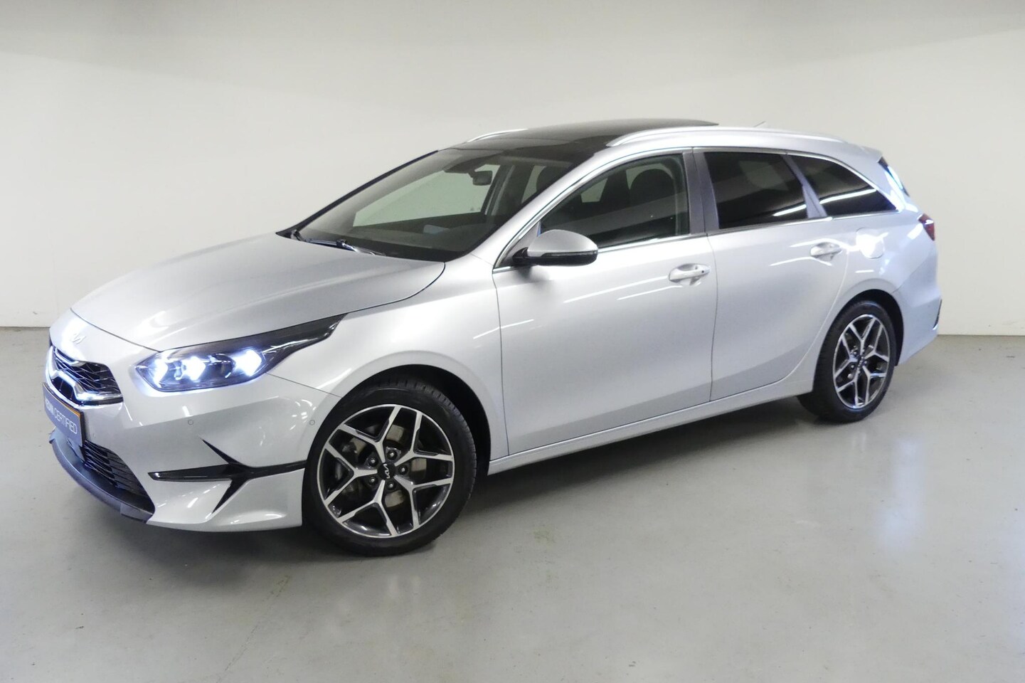 Kia Cee'd Sportswagon - Ceed 1.0 T-GDi ExecutiveLine | Panoramadak | Harman Kardon Premium Sound | Navigatie & Mul - AutoWereld.nl