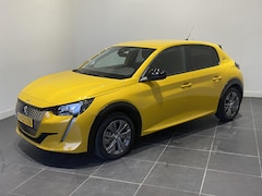 Peugeot e-208 - EV Active Pack 50 kWh | AUTOMAAT | CLIMATE CONTROL | CARPLAY ANDROID AUTO | SOH 99% | PDC