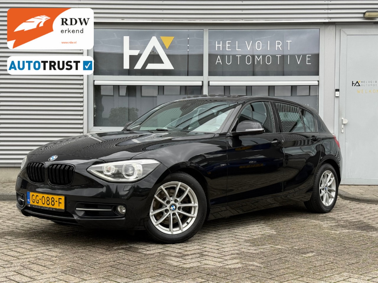 BMW 1-serie - 118i Sport Line| PANO | CAMERA| XENON | STOELVERWARMING - AutoWereld.nl
