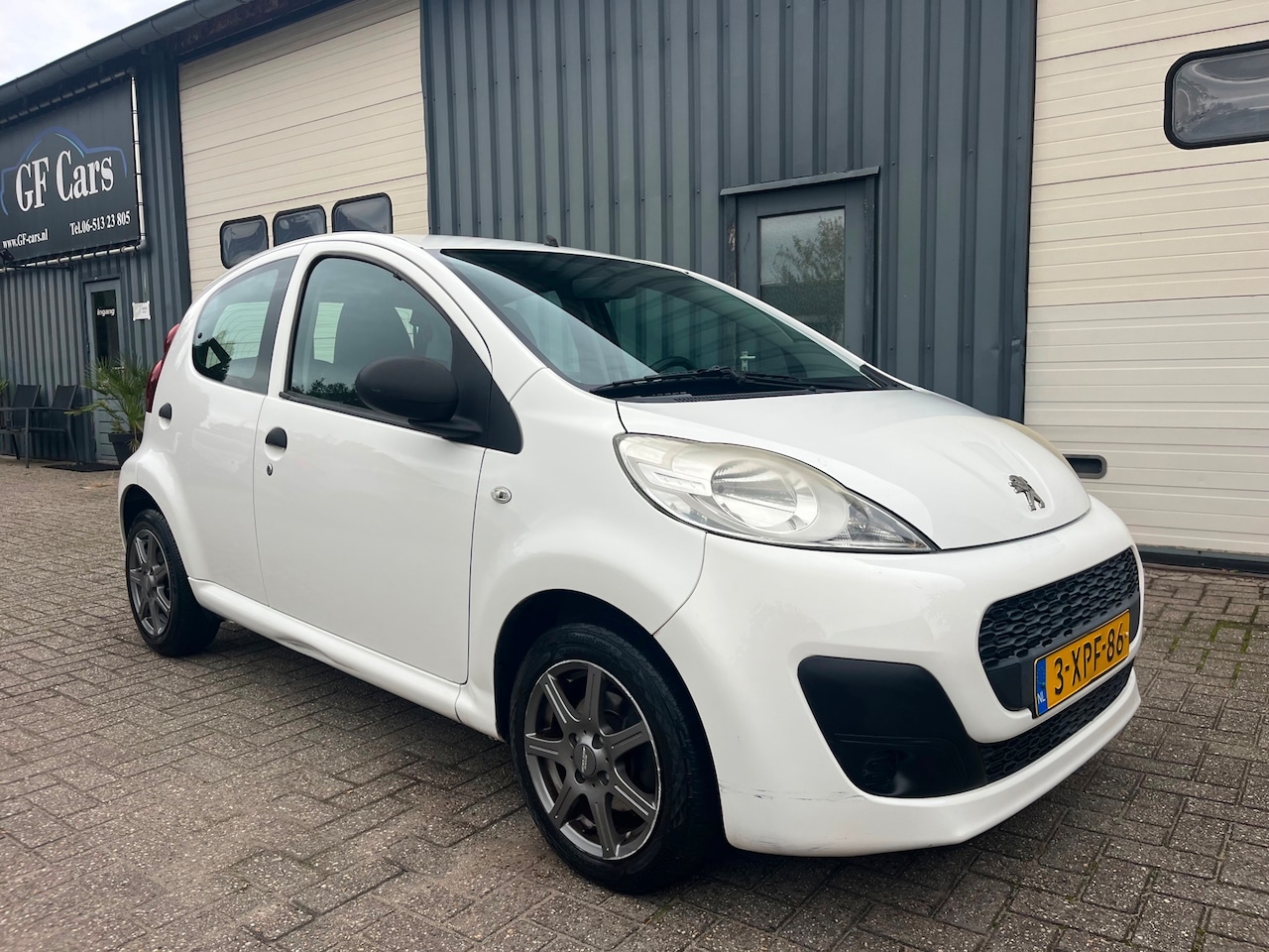 Peugeot 107 - 1.0 Access Accent 2014 APK NIEUW AIRCO 5D - AutoWereld.nl