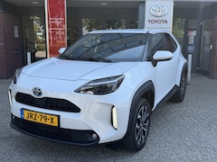 Toyota Yaris Cross - 1.5 Hybrid 115 Business Plus BLIND-SPOT TREKHAAK PARK-SENSOREN STOEL/STUURVERWARMING APPLE