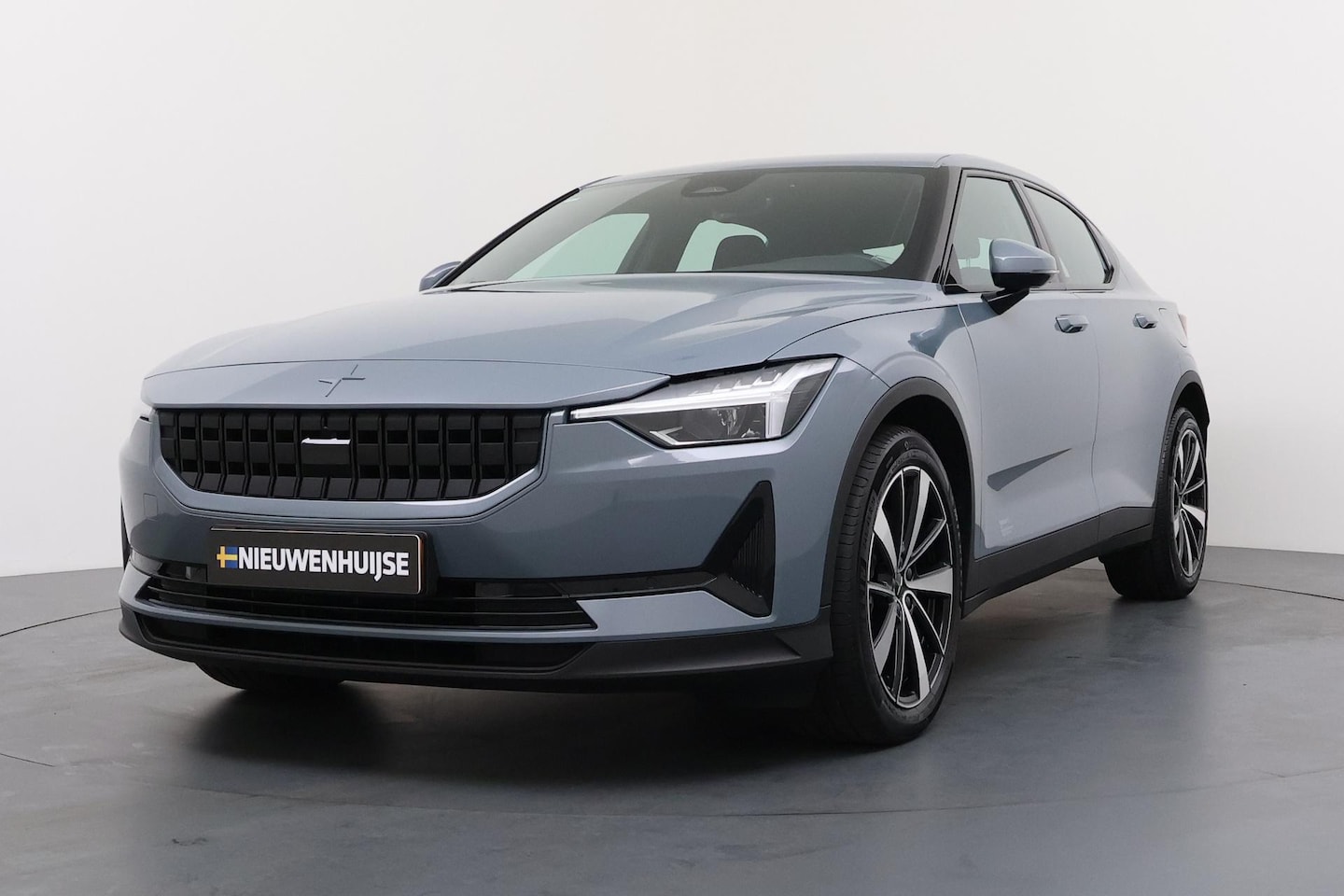 Polestar 2 - Long Range Single Motor 78 kWh | Achteruitrijcamera | Parkeersensoren | Lichtmetalen Velge - AutoWereld.nl