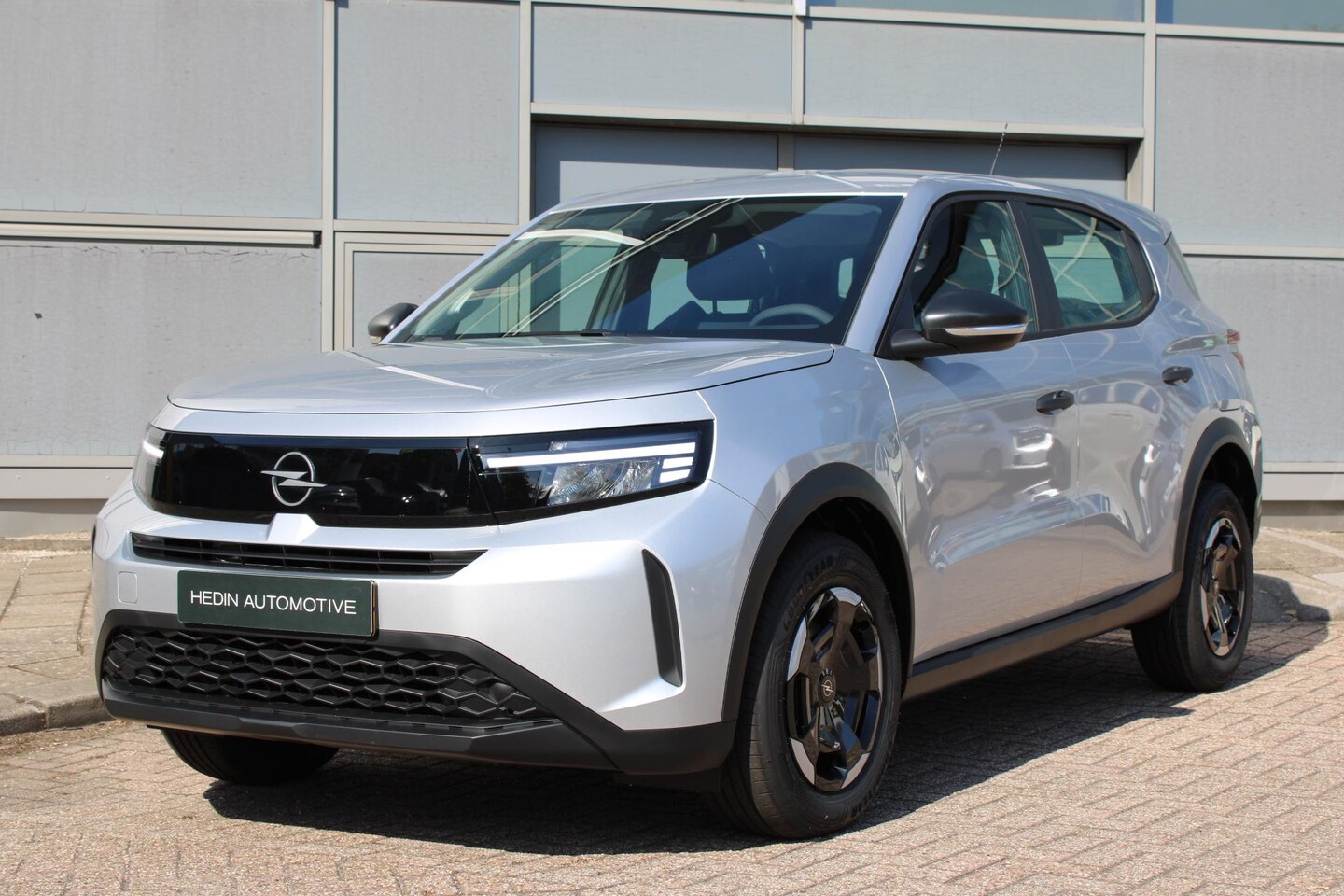 Opel Frontera - 1.2 Turbo Hybrid GS | Navigatie | Camera | Cruise Control | Climate Control | Stoel/Stuurv - AutoWereld.nl