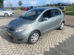 Toyota Yaris - 1.3 VVTi Comfort TREKHAAK  NAP